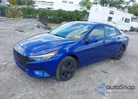 2021 Hyundai Elantra Sel z USA, uszkodzony, nr VIN 5NPLM4AG3MH021924